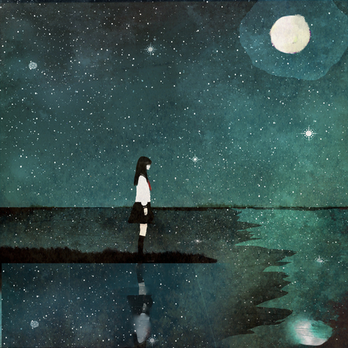 нарисованная школьница смотрит на отражение луны в воде